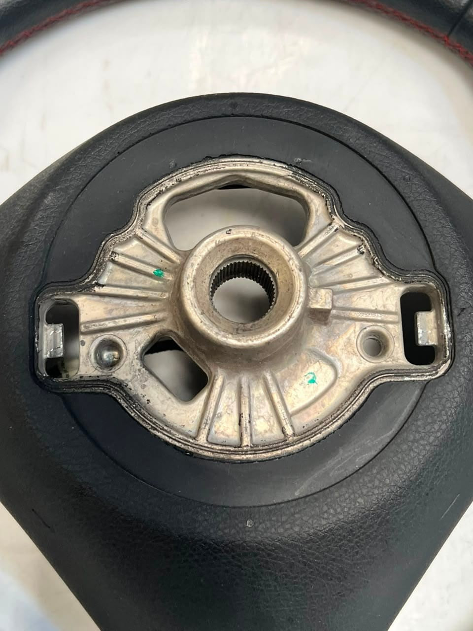 BMW 1' 3' 5' F20 F21 F22 F30 F31 F35 Steering Wheel Leather 6791327 OEM