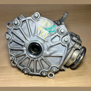 2014-2020 Mercedes-Benz W222 OM642 Front Axle Differential Carrier A221 3308600