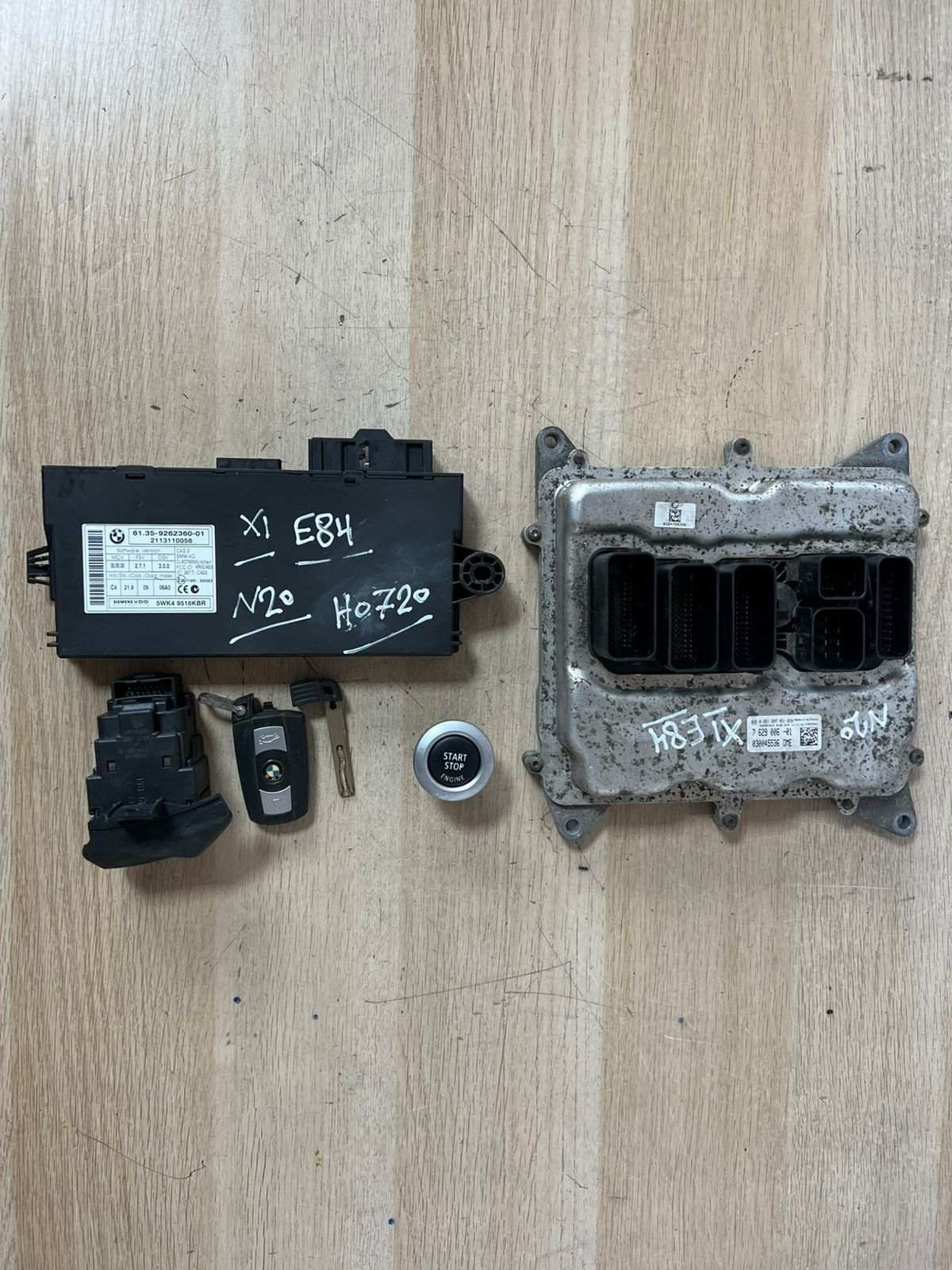 BMW X1 20iX E84 2011 N20 ENGINE CONTROL UNIT ECU+CAS3+KEY FULL KIT 7629006