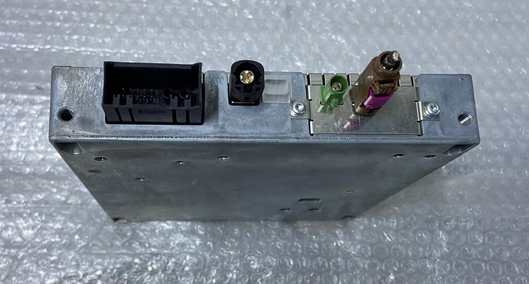 OEM BMW F30 F31 F32 F10 F11 F01 F25 F15 F16 Control Unit TV Module 9366605