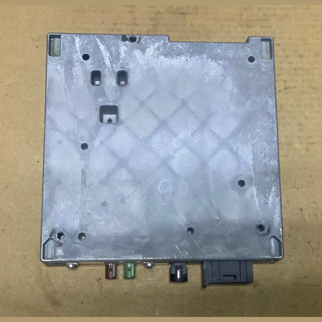 BMW F30, F31, F32, F10, F11, F01, F25, F15, F16 series TV MODULE 9289573