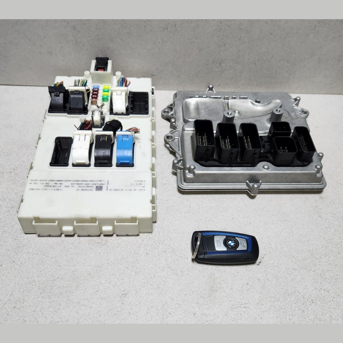 2013-2016 BMW M135i F20 F30 Engine Control Unit 8606776 F20 F30 N55 ECU SET 