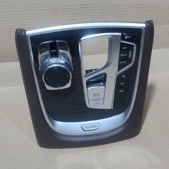 BMW G11 G12 CENTER CONSOLE TRIM COVER WITH KNOB CONTROLLER SWITCHES,  9352292