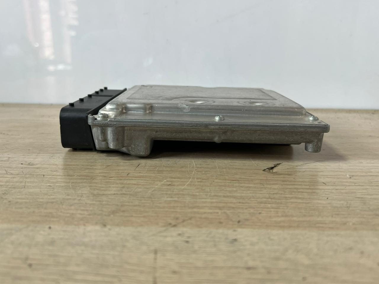 BMW Engine Control Unit ECU 7803369 E60 E61 530xd E65 E66 730D