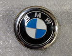 Bild in die Galerieansicht laden, OEM BMW X2 F39 REAR LIFTGATE EMBLEM RELEASE SWITCH HANDLE 7248535