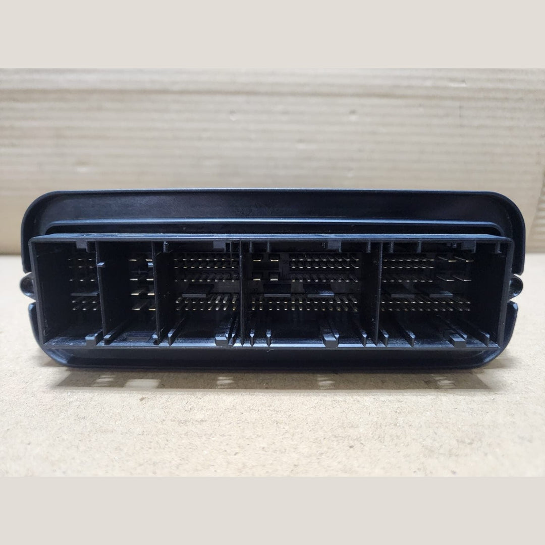 BMW Engine Control Unit 8506570. X5 E70 3.0D N57D30A DIESEL ECU