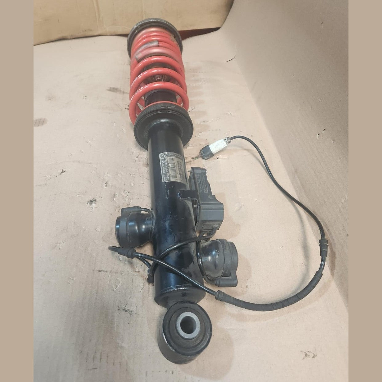 2010-2012 BMW 750i Rear Shock Absorber 6791674 7 Series F01 F02