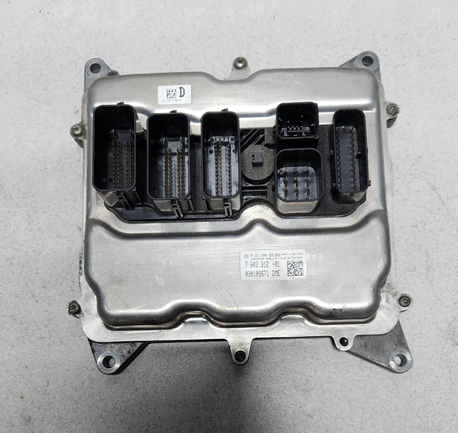2011-16 BMW 328i Engine Control Module 7643312 3 Series F30 5 Series F10 F11 N20