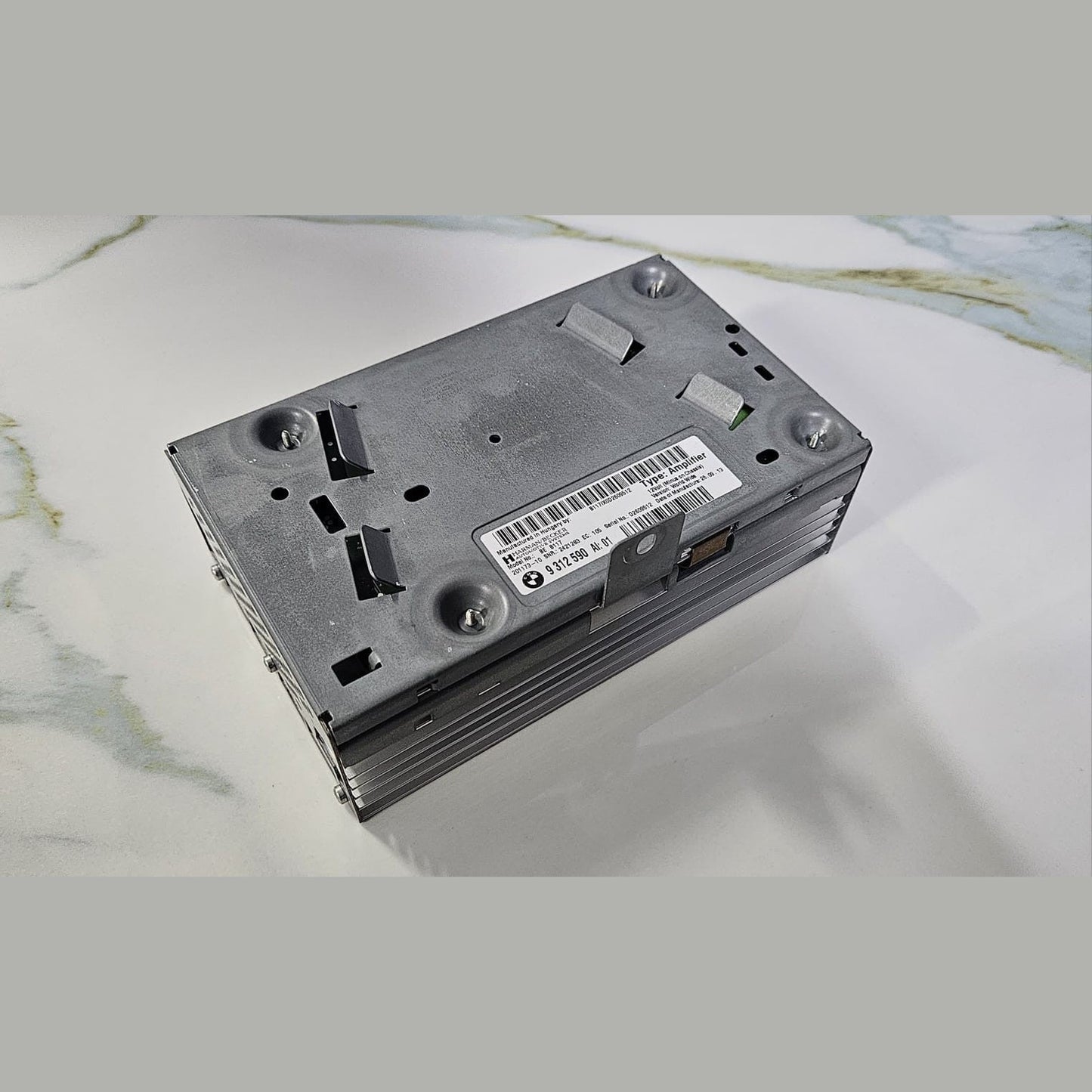 OEM BMW 7 Series F01 F02 F10 Hifi System Amplifier Harman Becker 9312590