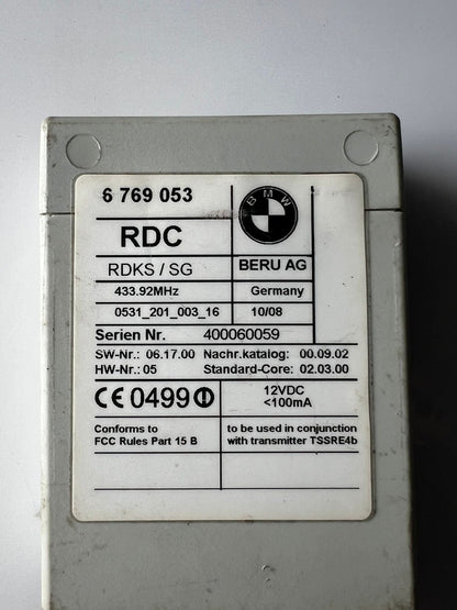 2002-2004 BMW 745i Tire Pressure Control Module 6769053 E65 E66 E67 7'