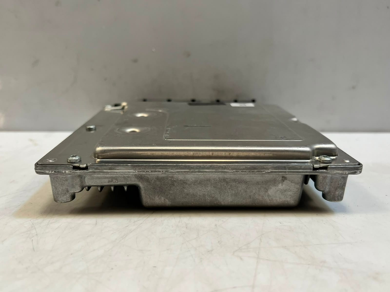 BMW X1 E84, E87, E90, and E91  Engine Control Module ECU ONLY 7628656 OEM