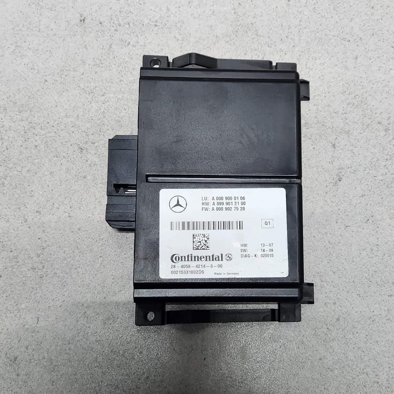 2015-2017 Mercedes-Benz S550 Radar Sensor Control Unit A0009000106