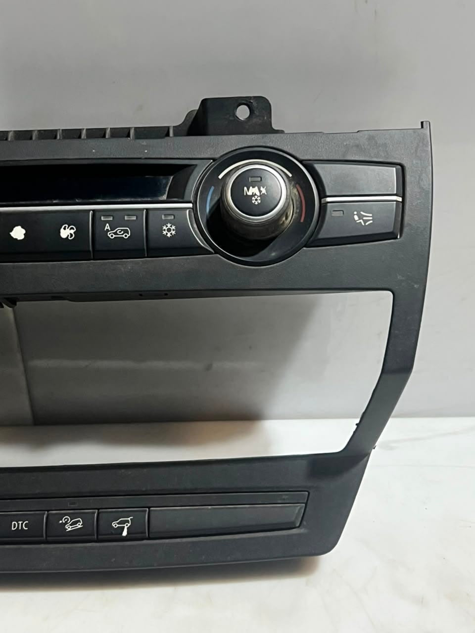 2006-2013 BMW X5 E70 and X6 E71 A/C Climate Control Unit 9178065 OEM