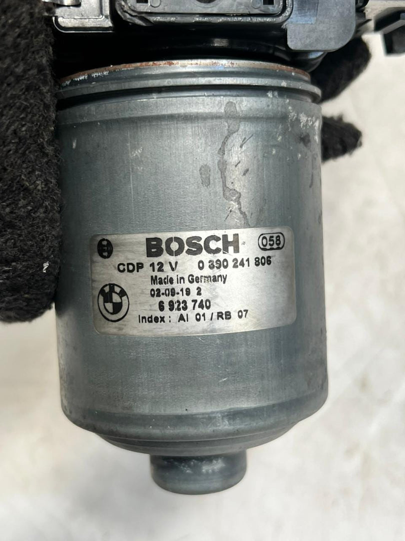 2005 BMW 730d 7 Series E65 E66 Front Windshield Wiper Motor 6923740 0390241806