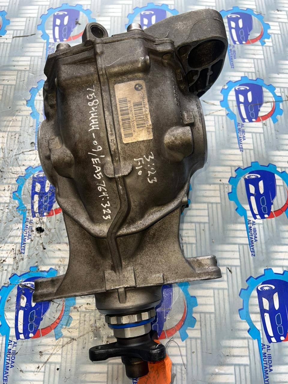 2012 BMW F06 F10 F12 F05 Rear Differential Gear Carrier 3.23 Ratio OEM 7584444