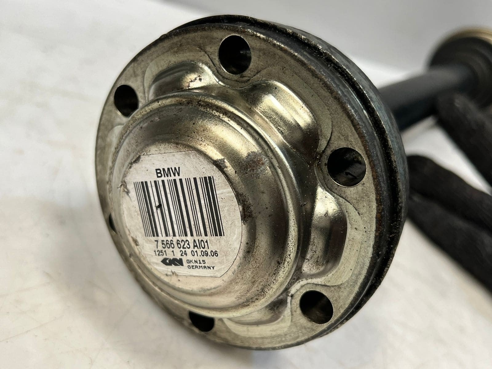 2007-11 BMW 335i 3' E90 E91 E92 E93 330I Rear DRIVE Axle Shaft LEFT 7566623 OEM