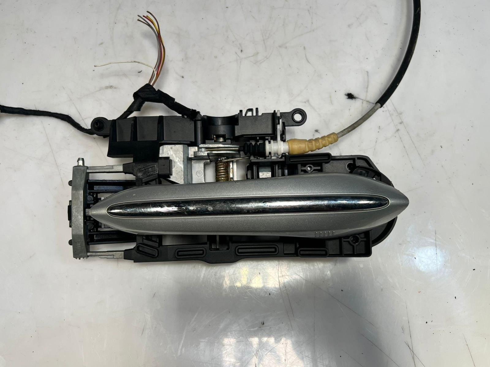 BMW 5 GT Series F10 F07 E60 E66 E70 Rear Right Door Lock Latch Actuator 7202148