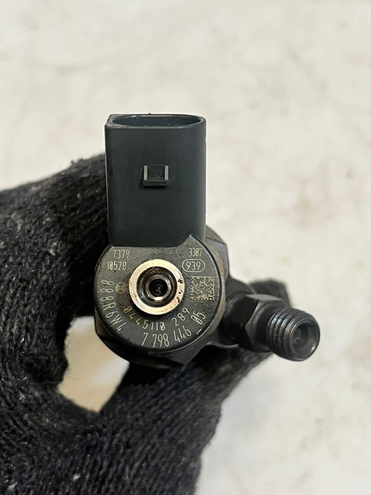2010-2020 Mini Cooper 1 Series F20 116d 316D E84 Fuel Injector 7798446 OEM