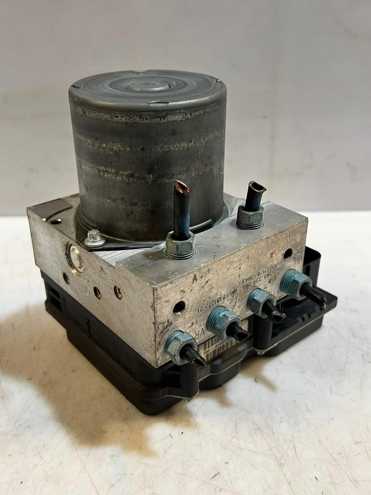 2010-2015 BMW X1 E84 EUR N20 RHD Hydraulic Abs Brake Pump 6860216-01 OEM