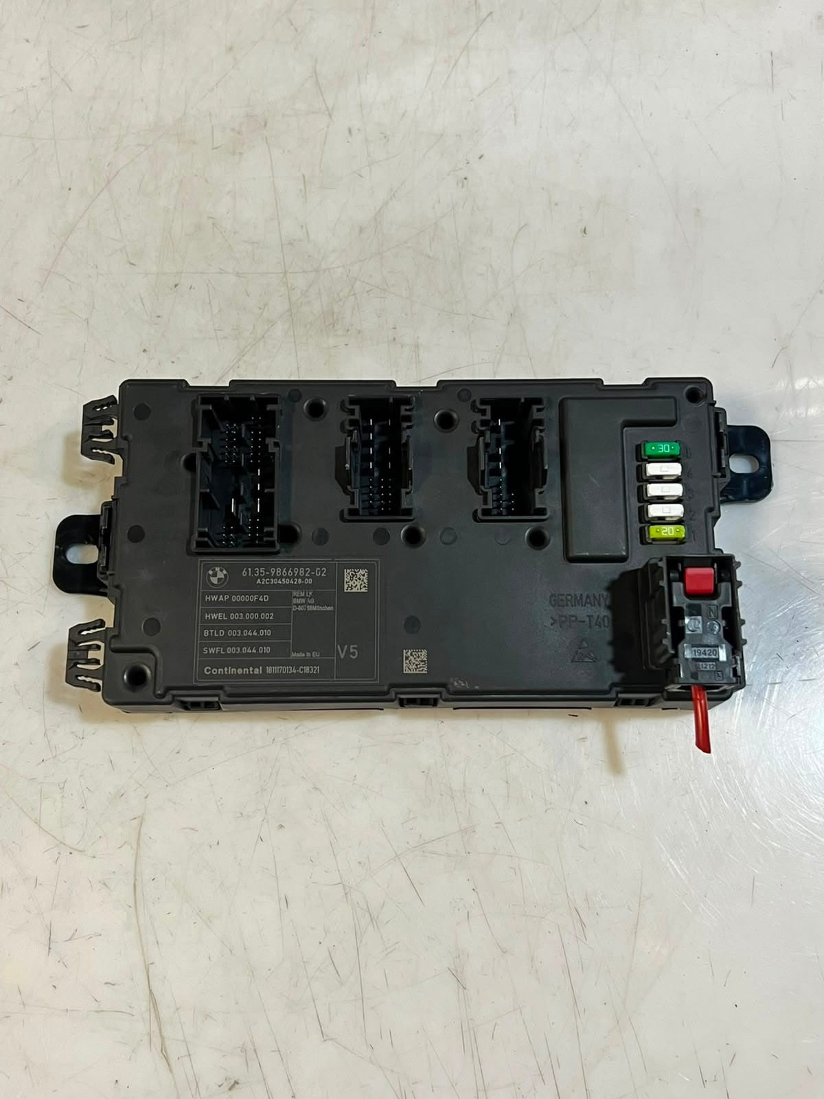 BMW 3 Series F20 F22 F30 F32 Rear Electronic Module REM Body Control 9866982