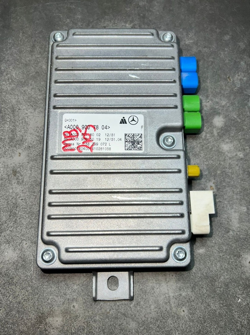 14-16 Mercedes W166 GL ML Surround View Camera Control Module  A000 9007804 OEM