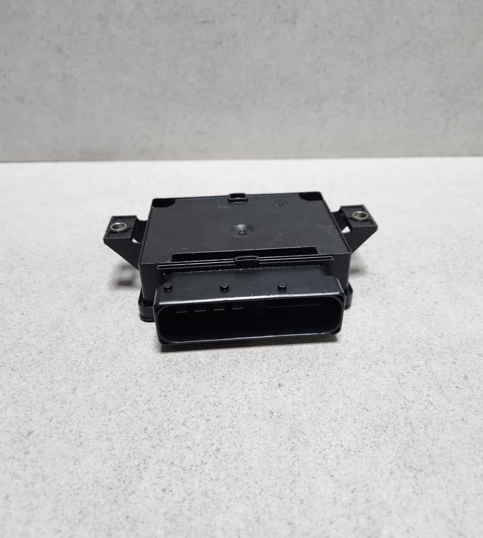 Benz Parking Brake Control Module A2469003014 A-Class and B-Class models W176 