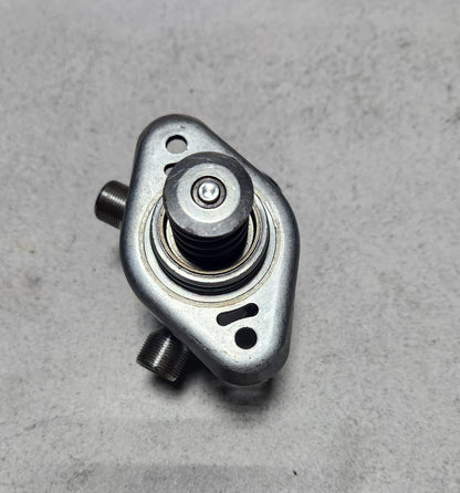 2018 Mercedes-Benz A200 High Pressure Fuel Pump A2820700001  