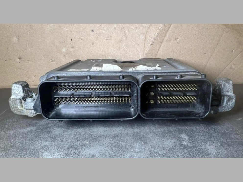 10-14 Mercedes W204 C-CLASS Engine Control Module Unit ECM ECU A274 9000700 OEM