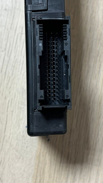 2010-16 BMW 550i Central Gateway Control Module 9243212 F06 F12 F13 6' F10 5'