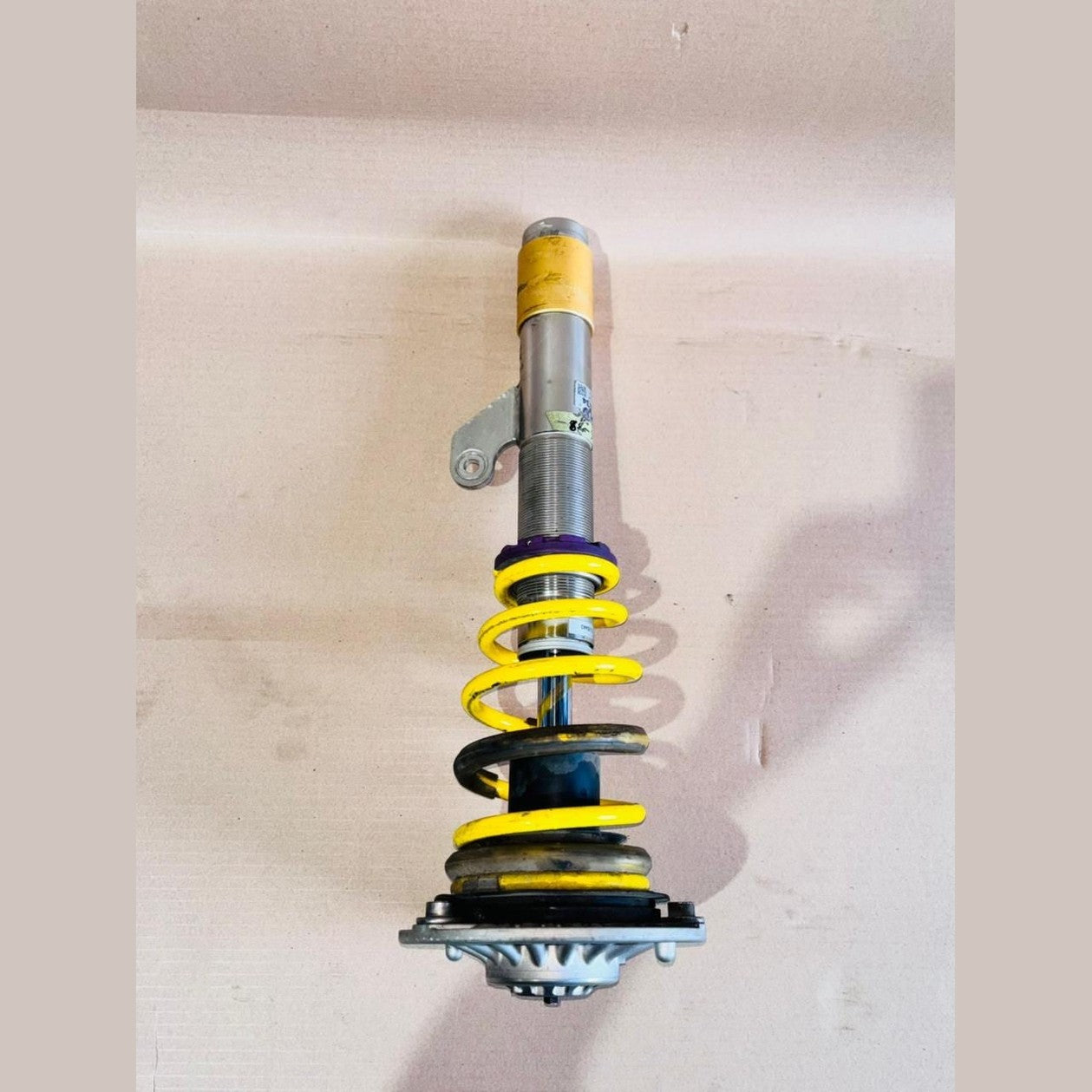 2017-2023 BMW FRONT SHOCK 63520208 5-Series G30, G31, F90