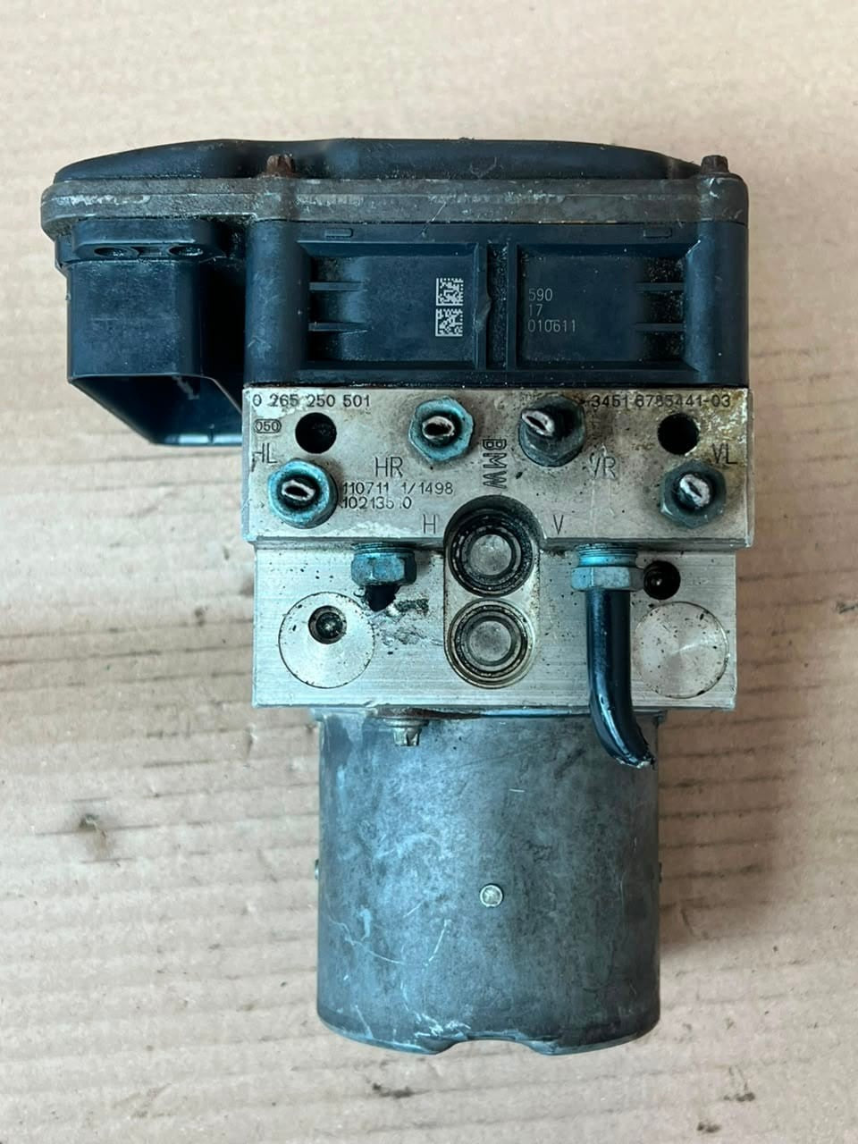 BMW 7 Series F01 F02 F03 F04 DSC ABS HYDRAULIC BRAKE Pump 6851386 OEM