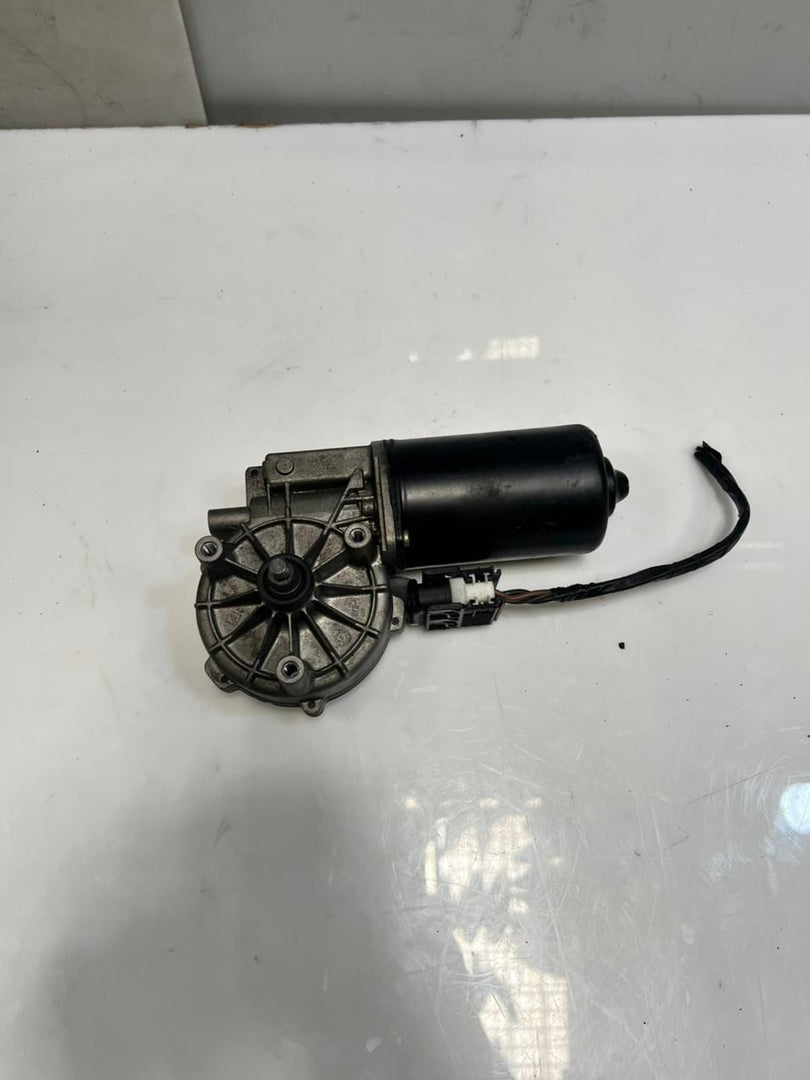 BMW M5 525i 528i 530i 540i E39 Windshield Wiper Motor With Linkage 8360603 OEM