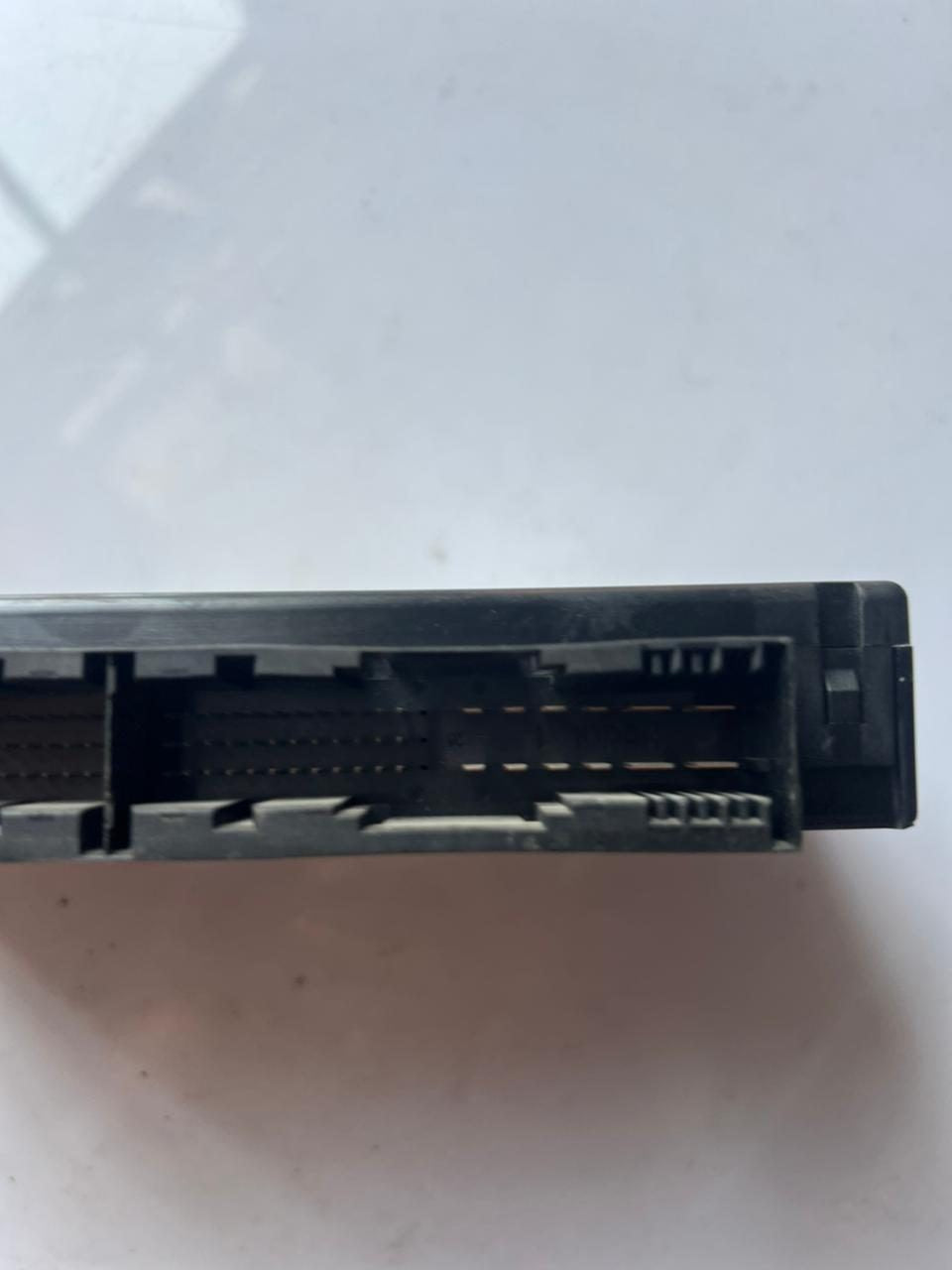 2006-2010 BMW 525i Body Gateway Control Module 6985364 5 Series E60 E61 and 6 Se