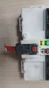 BMW F20 F21 F30 F31 F32 Body Control Comfort Module Unit FEM ECU LR01 9868383