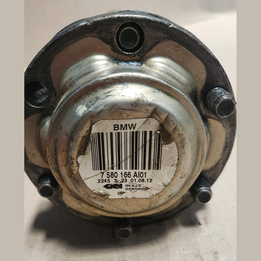 2008 BMW 530i Rear Driveshaft 7580166 5 Series E60 E61 535i and 530i xDrive 