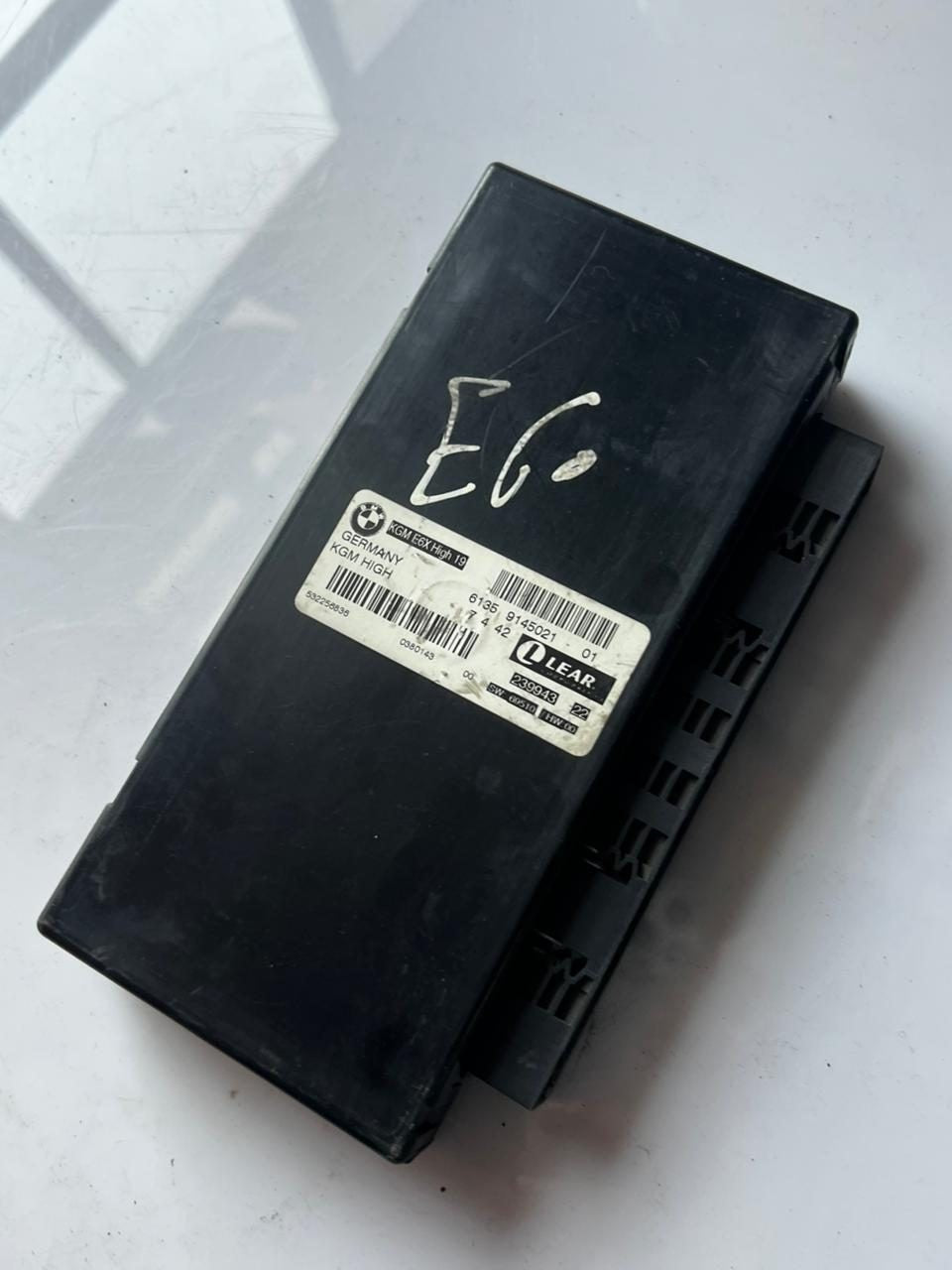 2007-2010 BMW 525i Body Control Module 9145021 E60 E61 5-Series