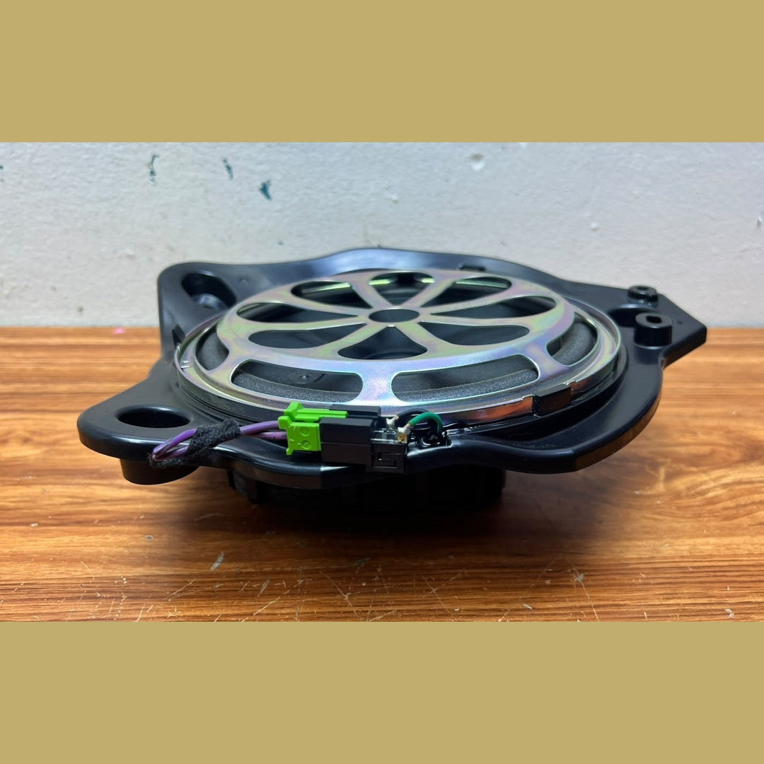15-21 Mercedes W213 C300 Front Right Side Door Sound Speaker A205 8201402 OEM