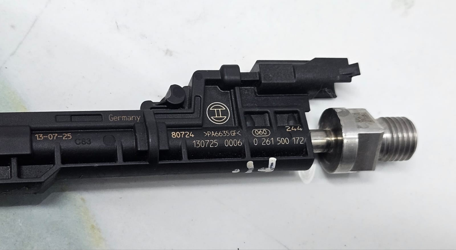 2016-18 BMW F30, F32, E89, F80, F82, F87, M2, M3 N20 Fuel Injector 7639994 OEM