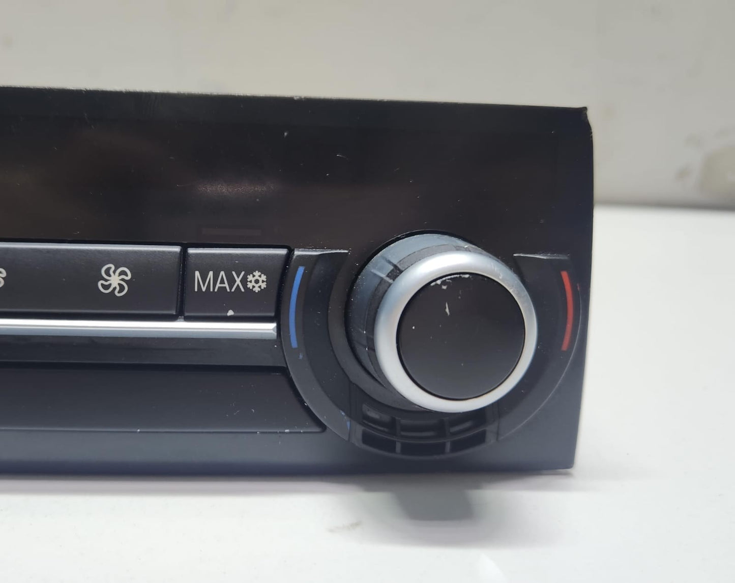 2010-2015 BMW 740i Rear Air Conditioning Control Unit 9224789 F01 F02 F03 OEM
