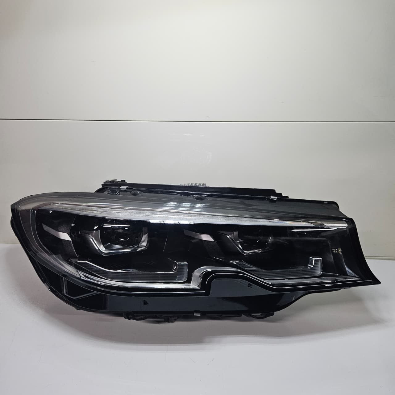 2019-2021 BMW 3 Series G20 G21 330i M340i LED Headlight LEFT SIDE ECE 9481721
