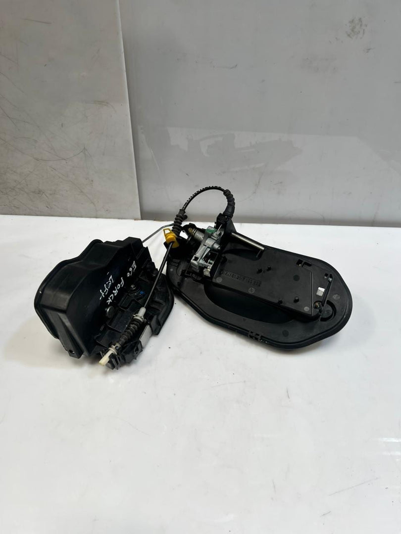 2008-2009 BMW E60 FRONT Left Exterior Door Handle Carrier REGULATOR 7199555 OEM