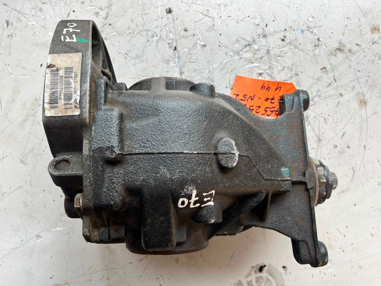 2007-2010 BMW X5 E70 3.0si 4.44 ratio Rear Differential DIFF 7552525 OEM