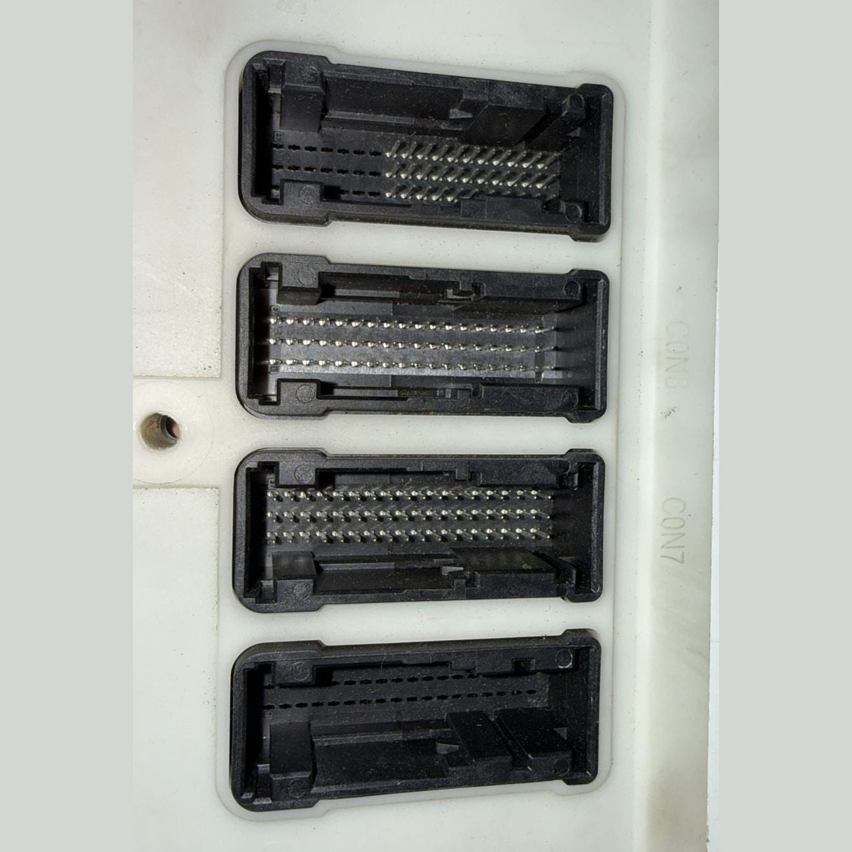 BMW FEM BODY DOMAIN CONTROL UNIT 12-20 F22 F30 F32 F36 F80 F80 - 9352861
