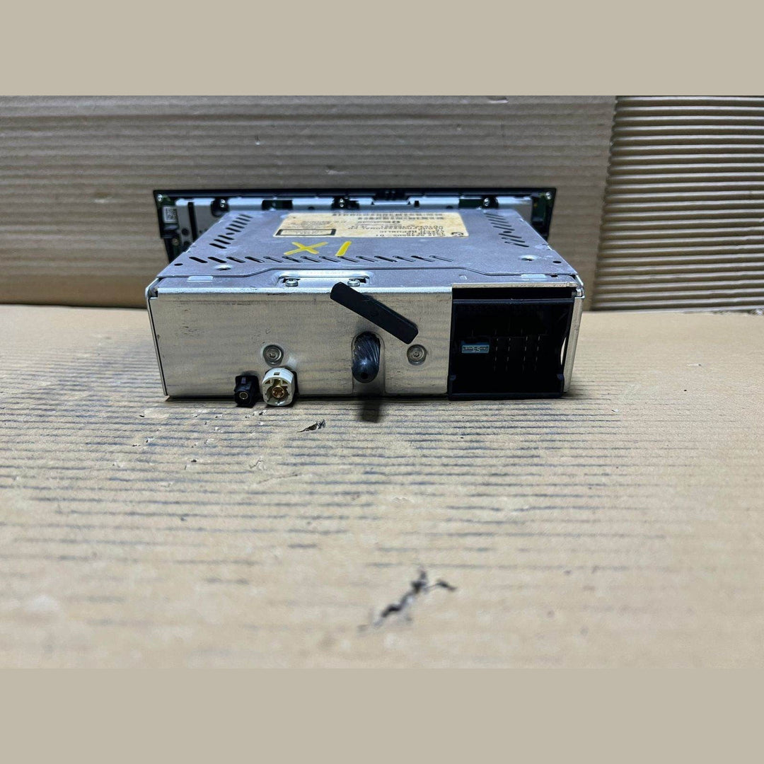 2010-2015 BMW X1 E84 Car Radio Professional CD Head Unit 9246502