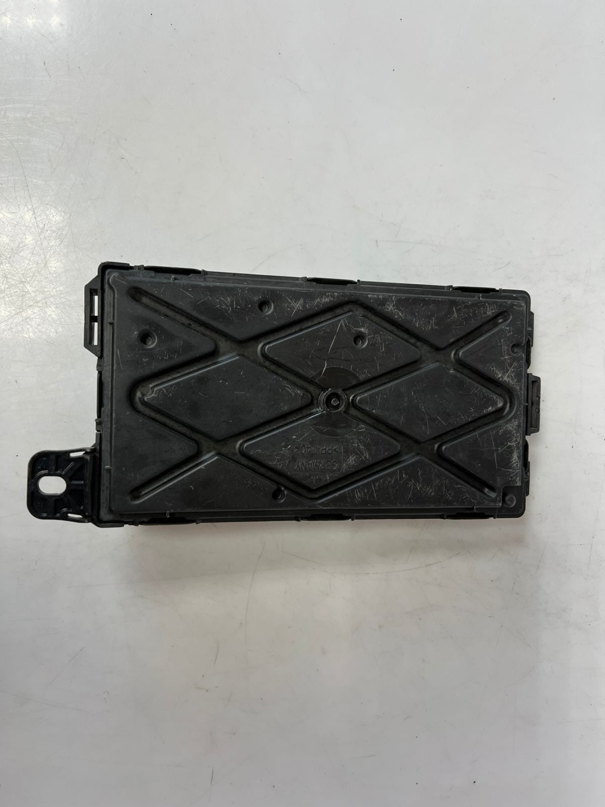 BMW F20 F30 F31 F32 F33 REAR FUSE BOX BODY COMFORT CONTROL MODULE UNIT 6819336
