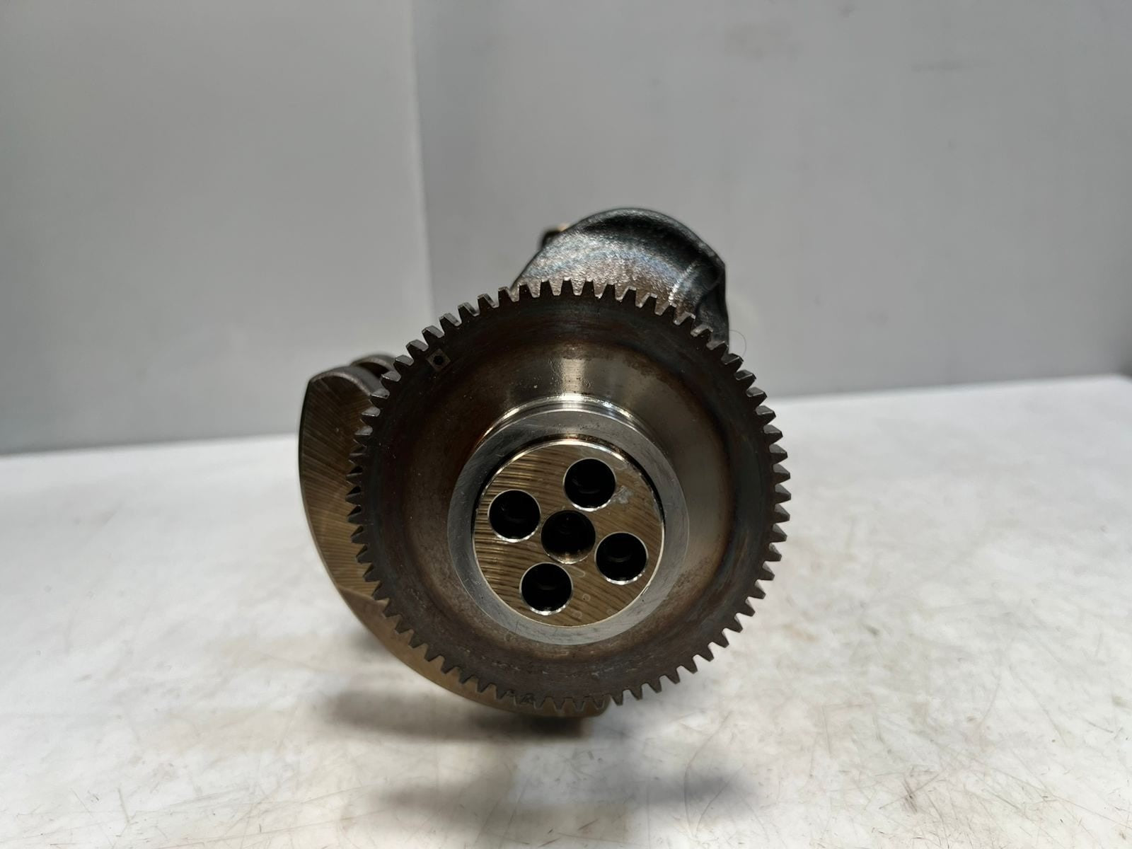 BMW B38 / B38B15A - 1.5L F20 F21 F22 F30 F31 F32 F48 Crankshaft 7642032 OEM
