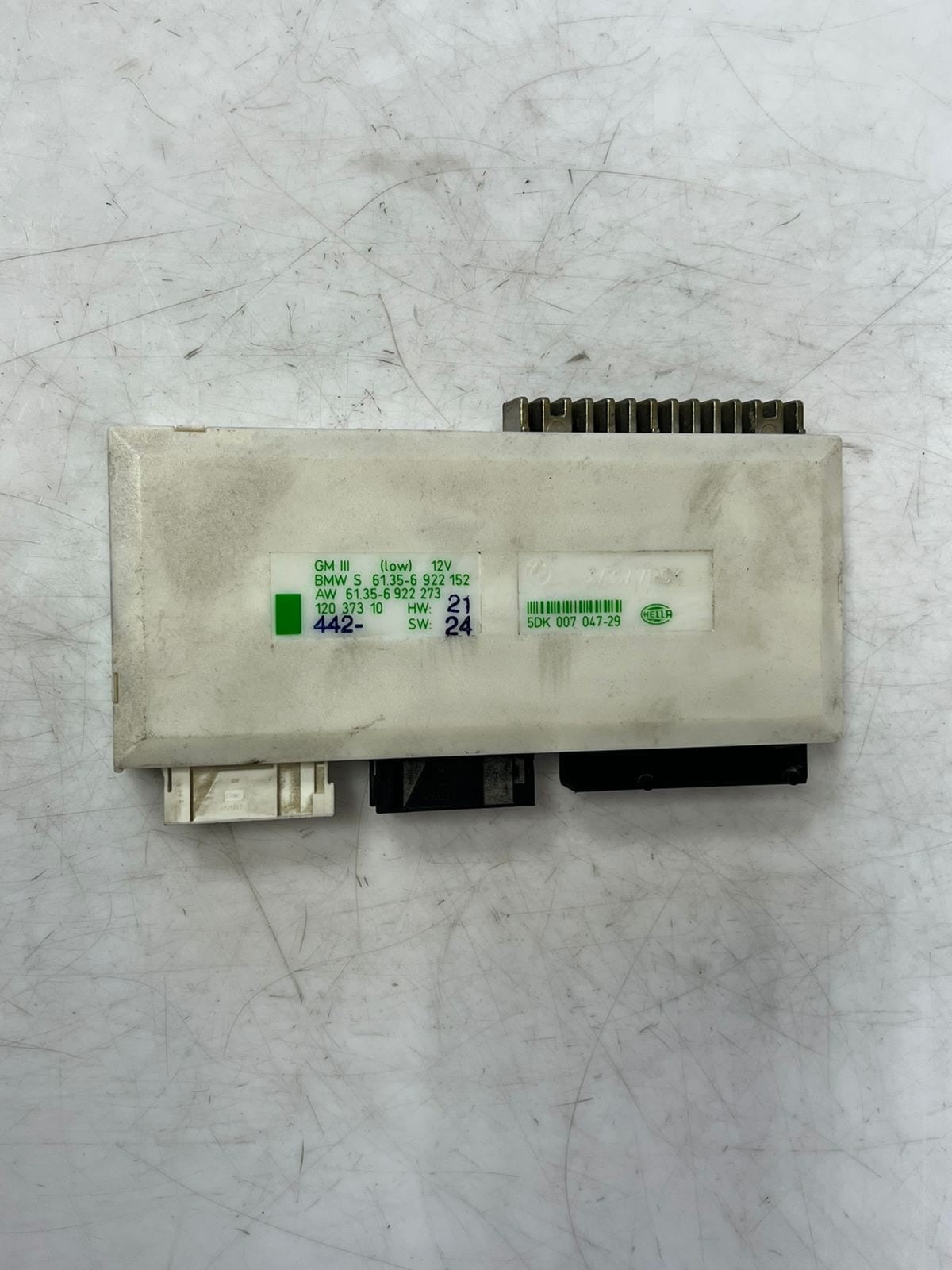 BMW E38 E39 5-Series GM3 LOW 12V Body Control Module BCM 6922152 OEM