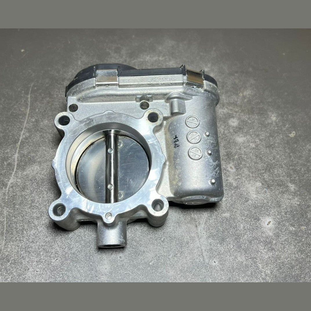 14-16 Mercedes-Benz GLA CLA B-Class OM270 Throttle Body Valve A270 1410025 OEM