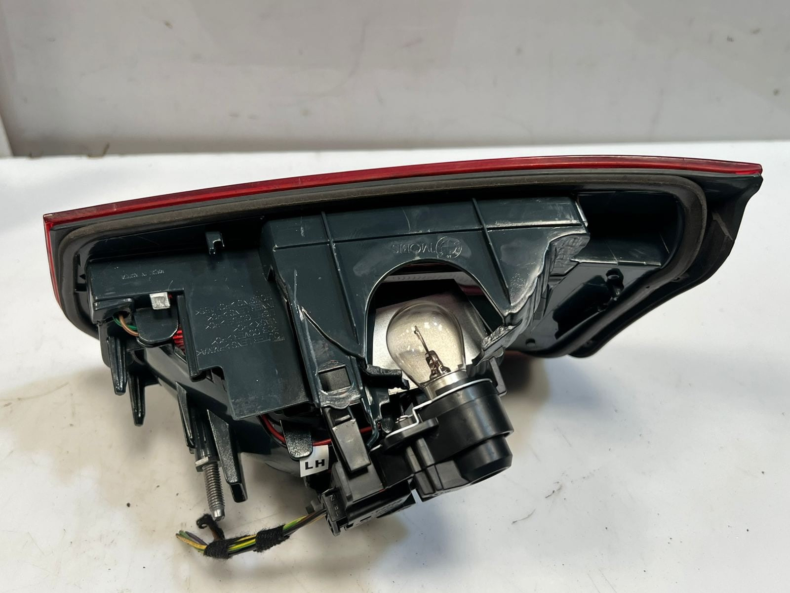 2012-2015 BMW F30 F31 320i Right LEFT Rear Inner Tail Light 7259916 7259915 OEM