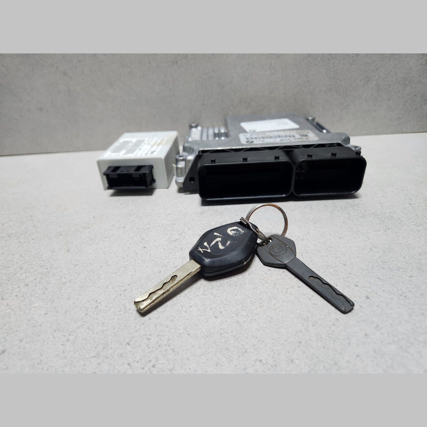 2008 BMW X3 Engine Control Unit 7809999 X3 E83 1.8sd 2.0sd N47 